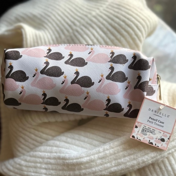Danielle Pencil Bag - Picture 1 of 2